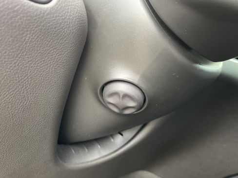 Certified 2025 Cadillac XT5 Premium Luxury image 24