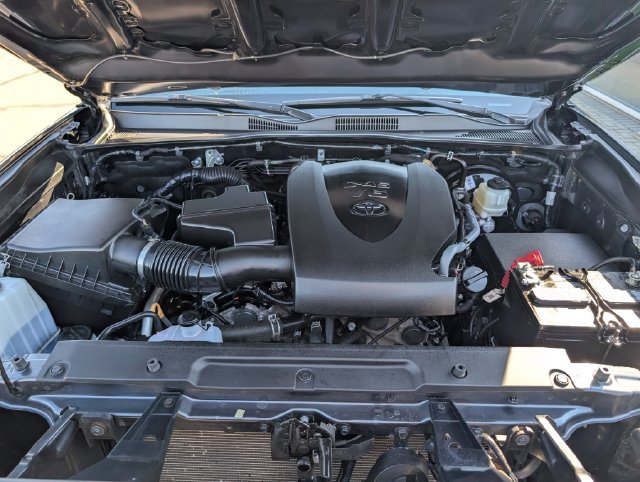 Used 2022 Toyota Tacoma SR AWD/4WD image 27