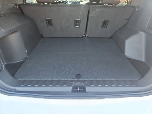 Used 2024 Chevrolet Equinox LT FWD image 22