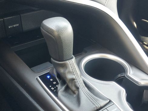 Used 2024 Toyota Camry LE FWD image 29