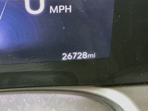 Used 2025 Buick Encore GX Preferred FWD image 19