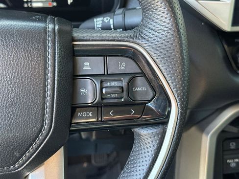 Used 2024 Toyota Tundra Limited image 28