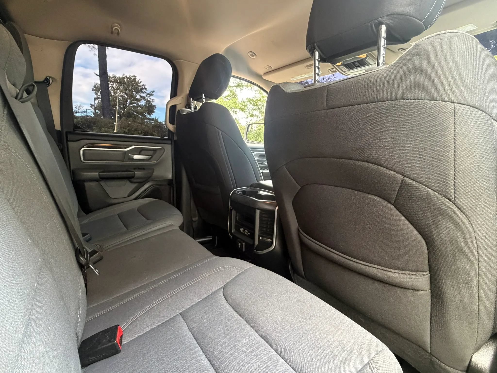 Used 2020 RAM 1500 Big Horn RWD image 16