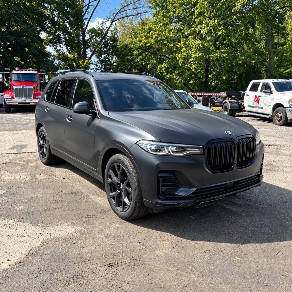 Used 2019 BMW X7 xDrive40i w/ Premium Package AWD/4WD image 3