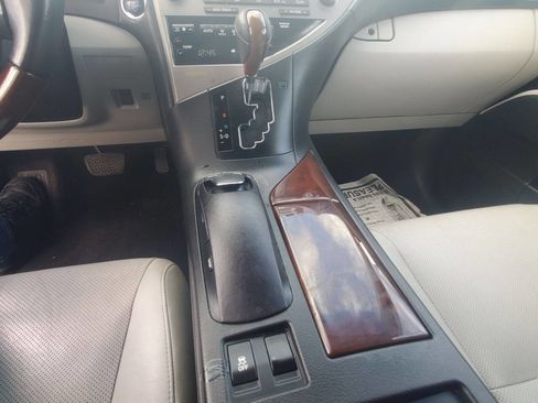 Used 2012 Lexus RX 450h AWD image 19