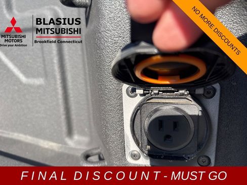 Used 2022 GMC Sierra 3500 AT4 w/ Gooseneck/5TH Wheel Package image 62