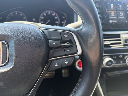 Used 2022 Honda Accord Sport image 21