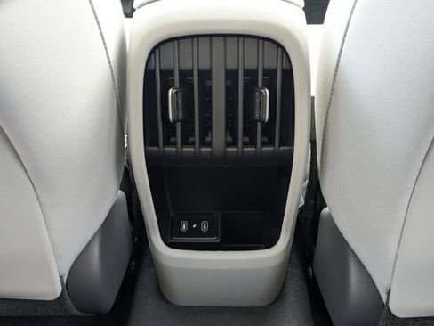 Used 2026 Hyundai Kona SEL Sport FWD image 16