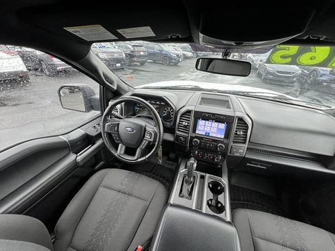 Used 2018 Ford F150 XLT w/ Equipment Group 302A Luxury AWD/4WD image 13