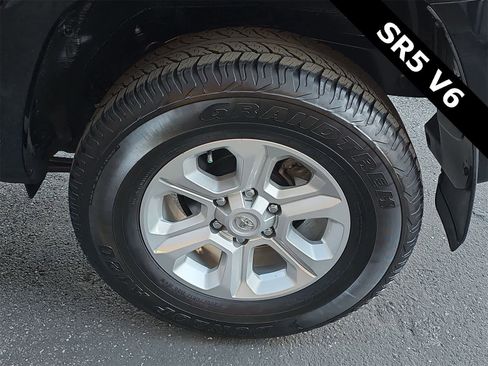 Used 2024 Toyota 4Runner SR5 image 12