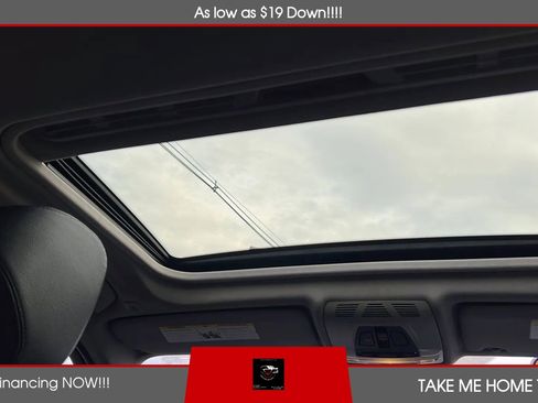 Used 2017 BMW 320i xDrive Sedan AWD/4WD image 12