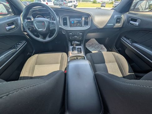 Used 2022 Dodge Charger SXT w/ Driver Convenience Group RWD image 24