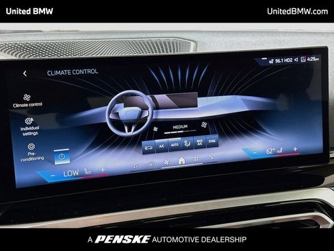 Used 2024 BMW i4 eDrive35 w/ Premium Package RWD image 18