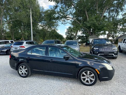 Used 2010 Mercury Milan Premier image 4