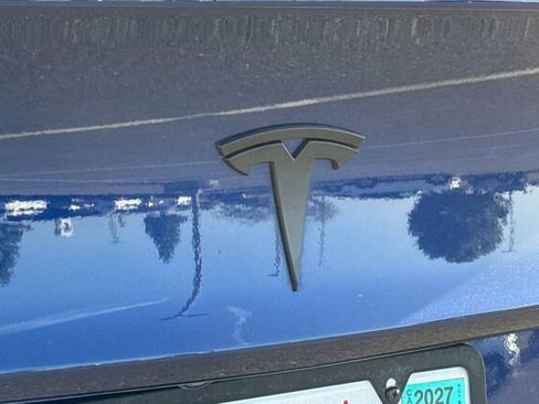Used 2023 Tesla Model 3 Standard Range RWD image 25