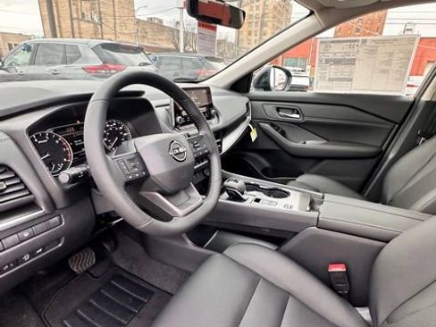 New 2026 Nissan Rogue SV image 24