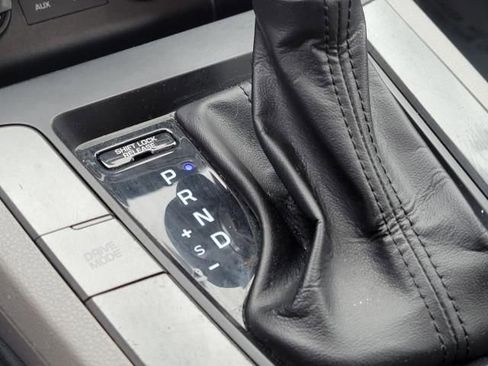 Used 2020 Hyundai Elantra SEL image 27