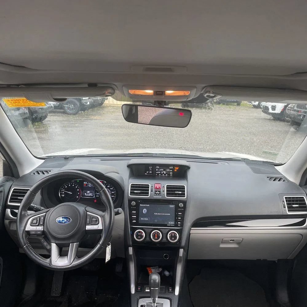 Used 2017 Subaru Forester 2.5i Limited w/ Protection Package #2 AWD/4WD image 27