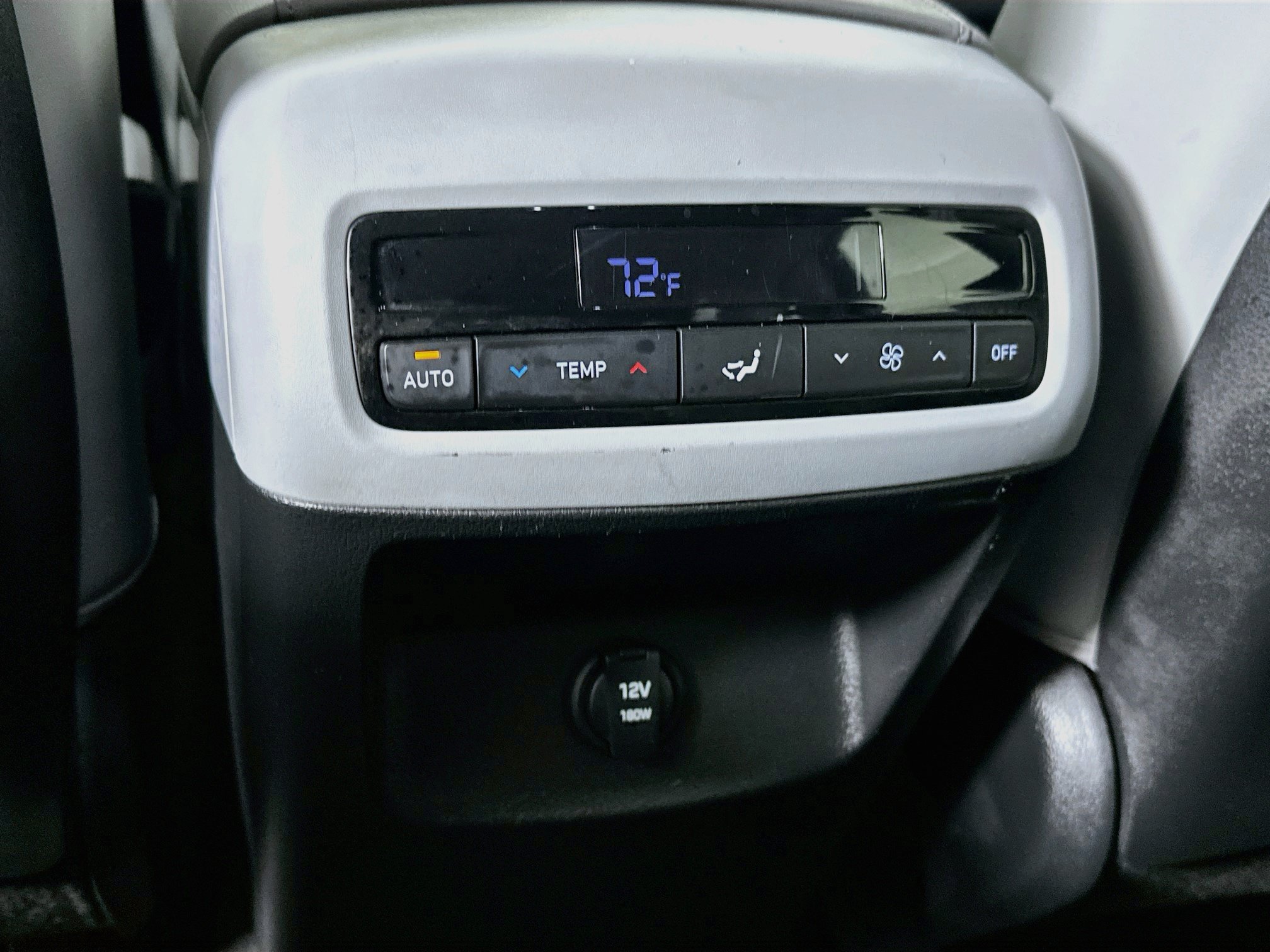 Used 2023 Hyundai Palisade SEL FWD image 23