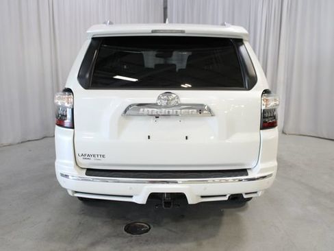 Used 2022 Toyota 4Runner Limited AWD/4WD image 33