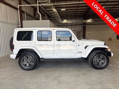 Used 2024 Jeep Wrangler High Altitude