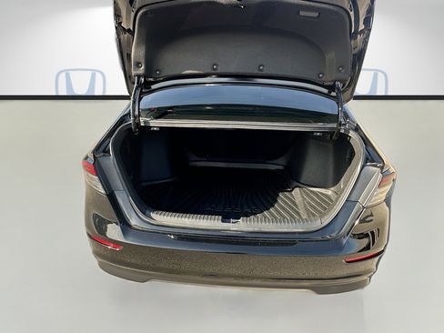 Certified 2023 Honda Accord EX image 26