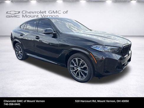 Used 2024 BMW X6 xDrive40i w/ Premium Package image 9