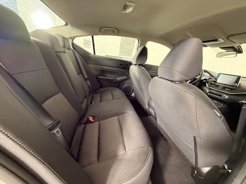 Used 2024 Nissan Altima 2.5 SV image 15