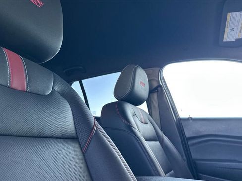 Used 2025 Chevrolet Trax RS w/ Driver Confidence Package image 13