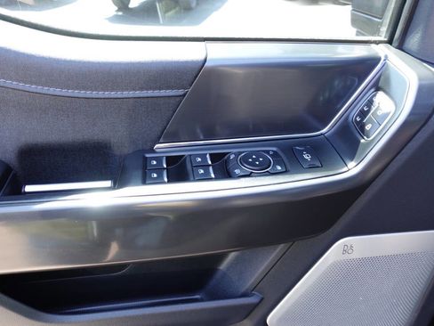 Used 2024 Ford F150 Lariat w/ Equipment Group 502A High image 17