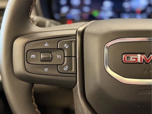 Certified 2024 GMC Yukon AT4 w/ Max Trailering Package AWD/4WD image 14