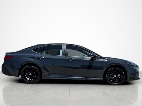 Used 2026 Toyota Camry SE FWD image 6
