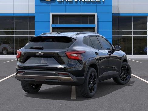 New 2026 Chevrolet Trax ACTIV w/ Driver Confidence Package FWD image 4