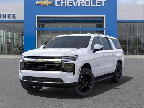New 2025 Chevrolet Suburban LS image 6