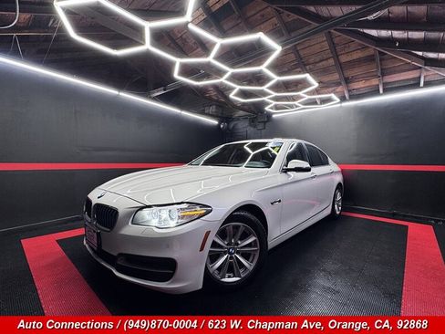Used 2014 BMW 528i Sedan RWD image 2