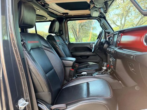 Used 2019 Jeep Wrangler Unlimited Rubicon image 22