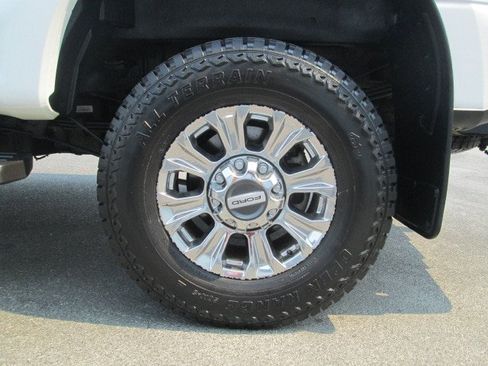 Used 2017 Ford F350 Lariat w/ Chrome Package AWD/4WD image 10