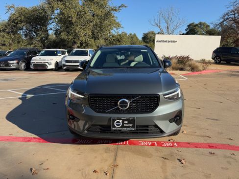 Used 2026 Volvo XC40 B5 Ultra w/ Protection Package Premier AWD/4WD image 6