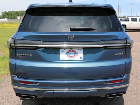 Used 2025 Buick Enclave Avenir w/ Super Cruise Package AWD/4WD image 22