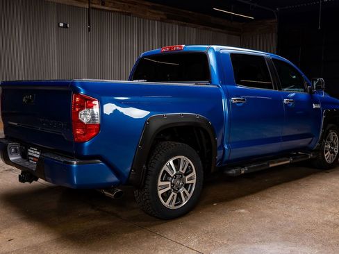 Used 2018 Toyota Tundra Platinum image 9