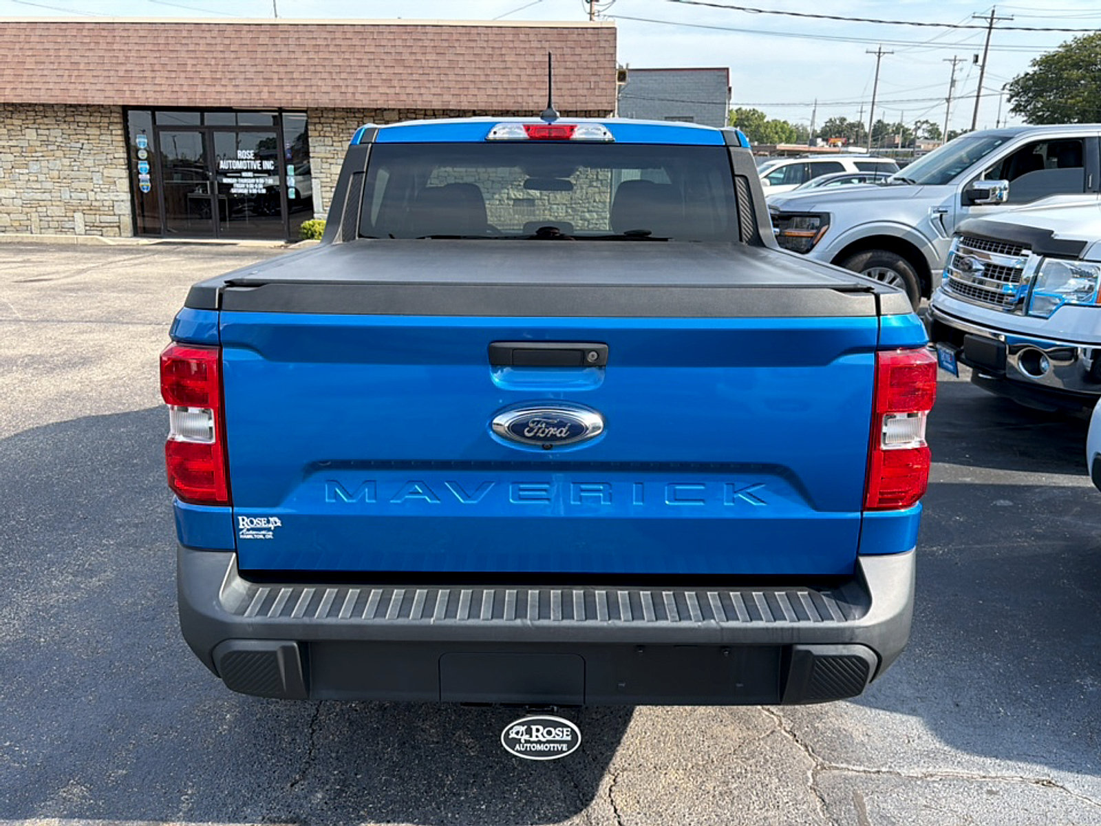 Used 2022 Ford Maverick XL FWD image 6