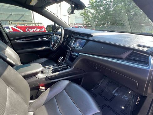 Used 2020 Cadillac XT5 Premium Luxury AWD/4WD image 21