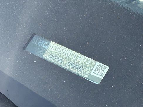 Used 2022 Lincoln Corsair FWD w/ Premium Package image 12