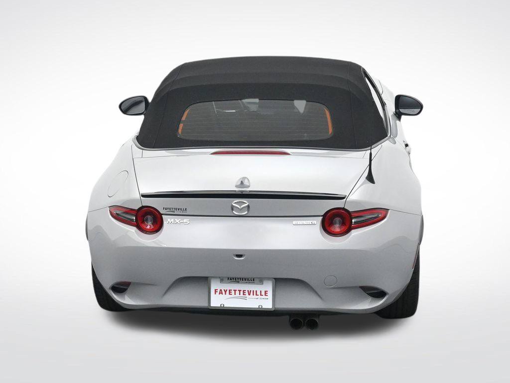 Used 2025 MAZDA MX-5 Miata Club RWD image 24