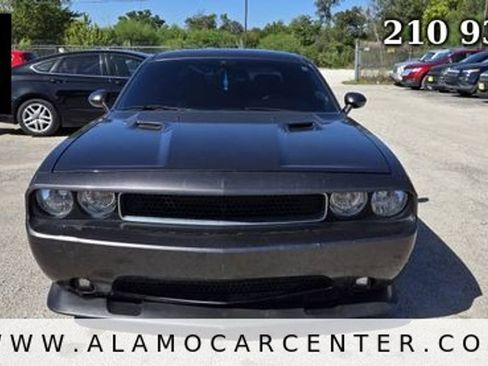 Used 2014 Dodge Challenger SXT w/ Super Sport Group (SS/T) RWD image 8