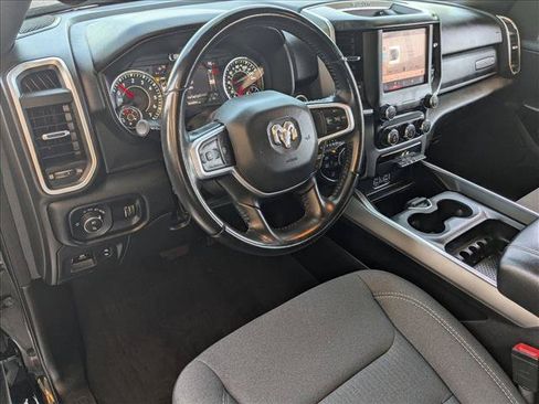 Used 2022 RAM 1500 Big Horn AWD/4WD image 10