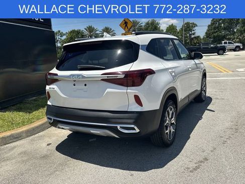 Used 2022 Kia Seltos EX AWD/4WD image 10