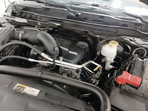 Used 2019 RAM 1500 Classic Warlock AWD/4WD image 31
