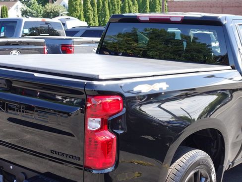 Used 2024 Chevrolet Silverado 1500 Custom AWD/4WD image 12