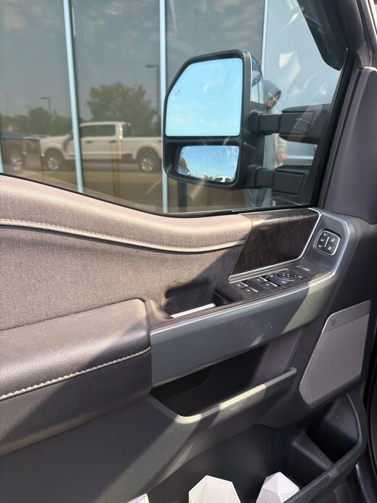Certified 2022 Ford F150 Lariat AWD/4WD image 9